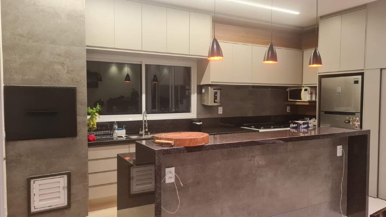 Casa para aluguel no Residencial Damha III: 