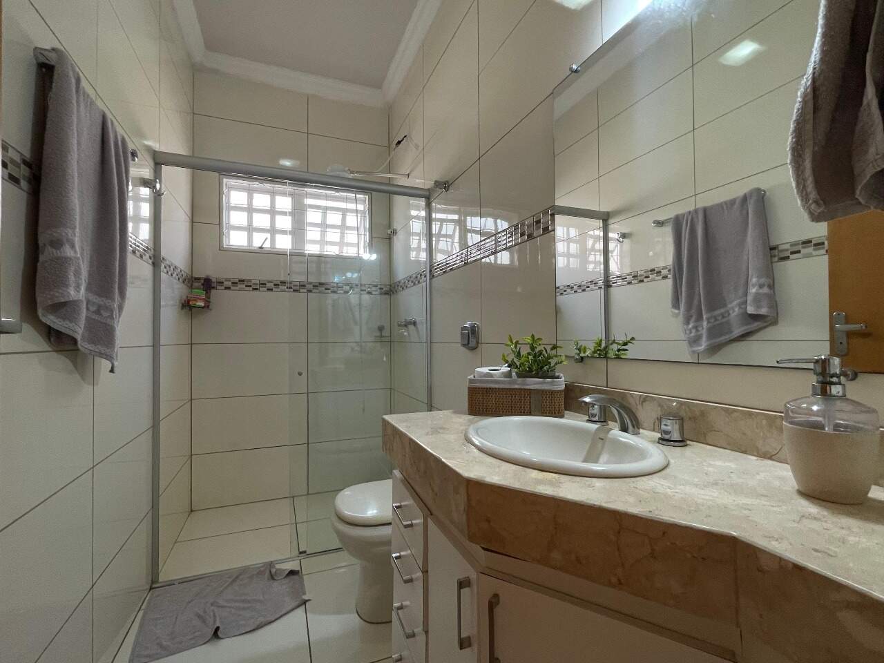 Casa à venda no Manoel Mendes: 