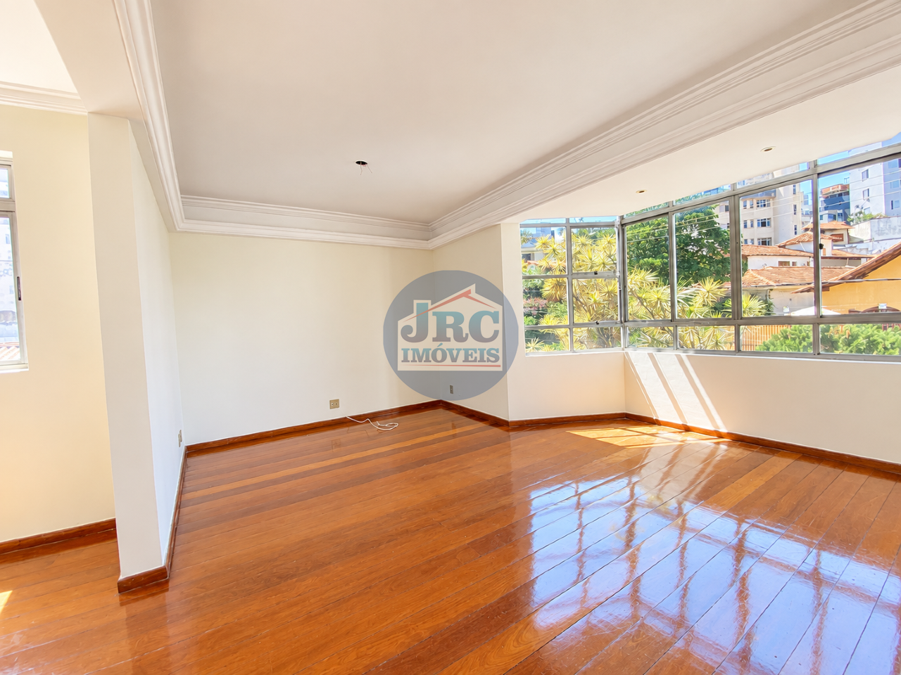 Apartamento à venda no Prado: 