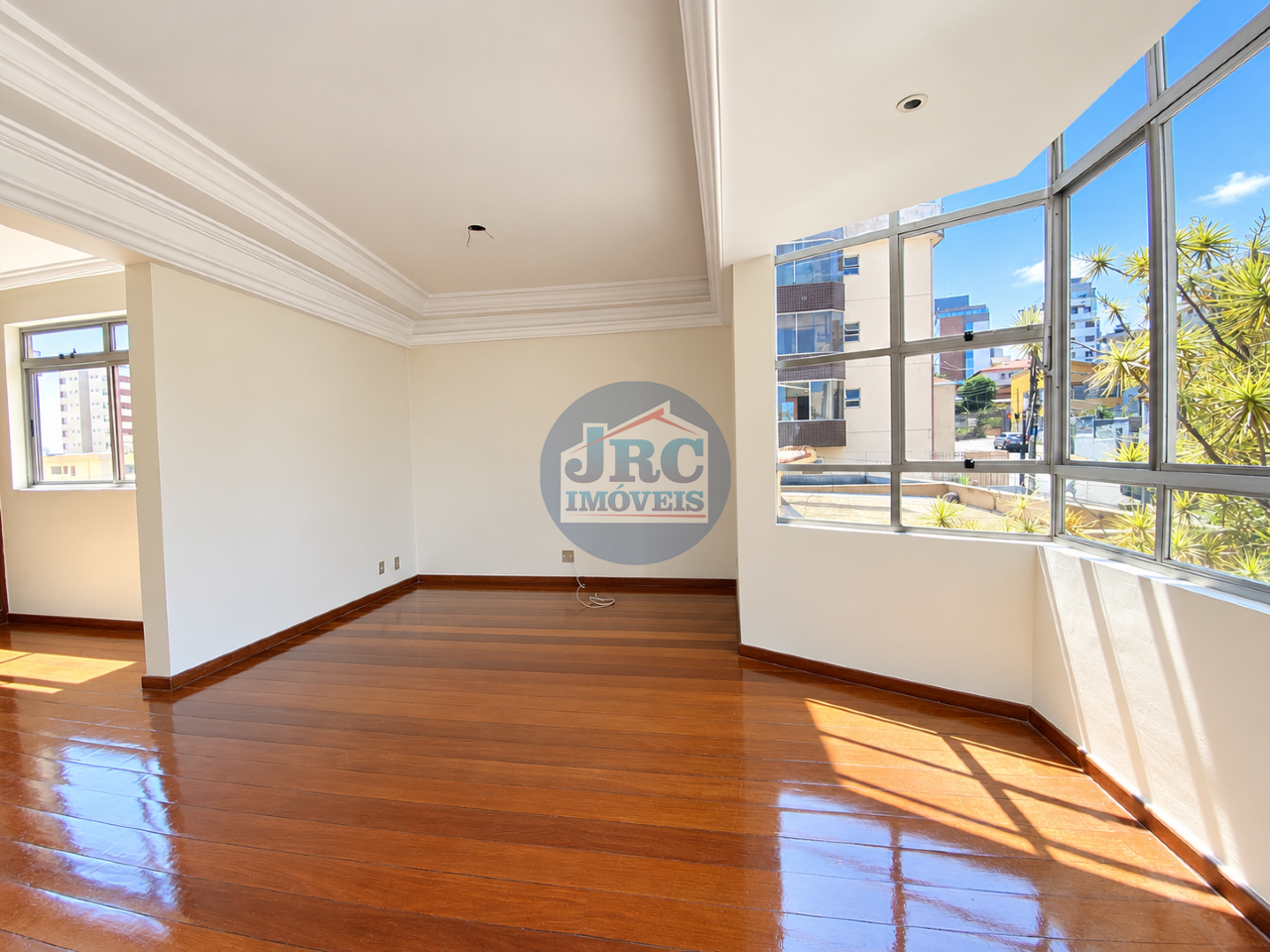 Apartamento à venda no Prado: 