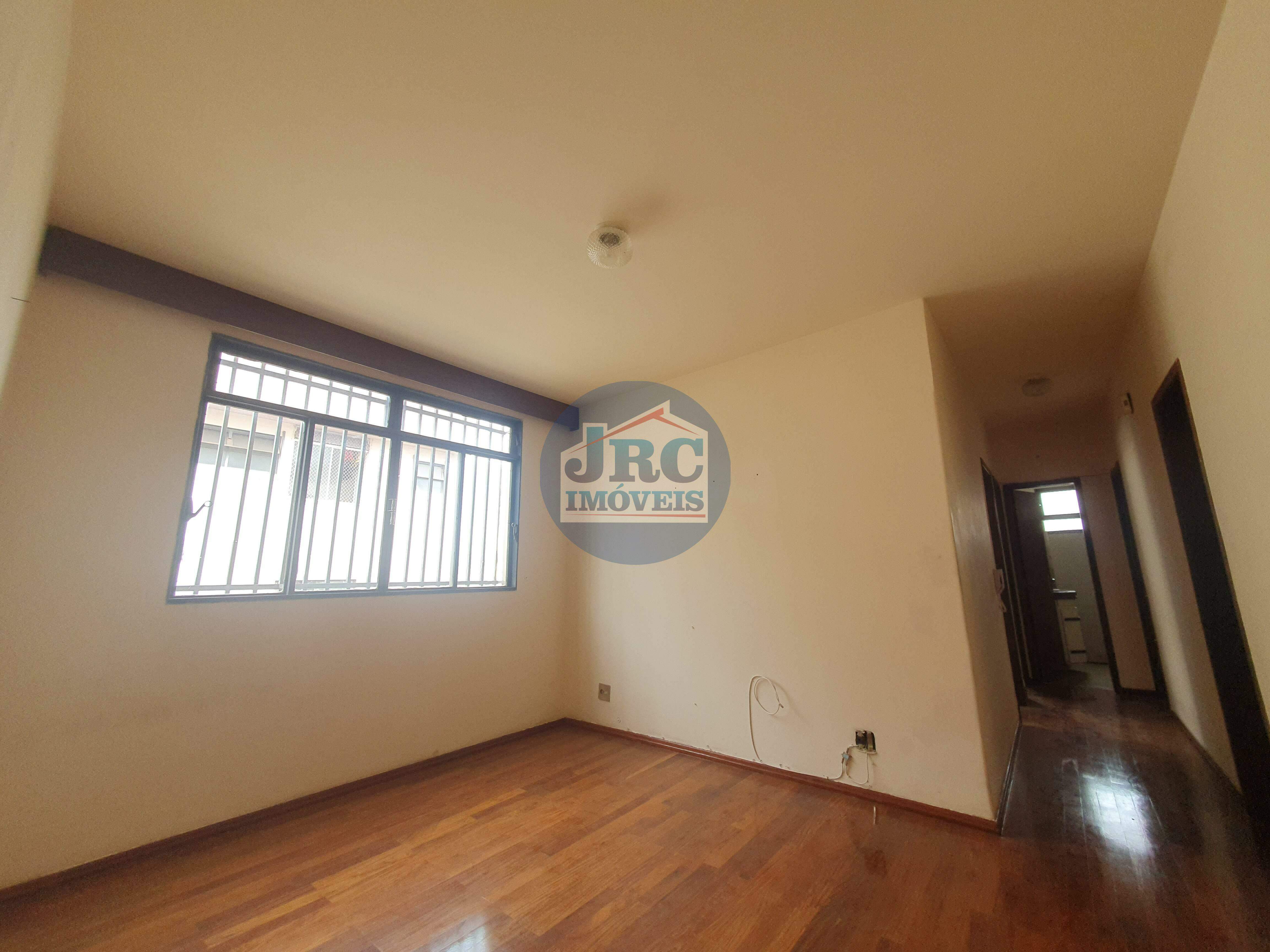 Apartamento à venda no Nova Suissa: 