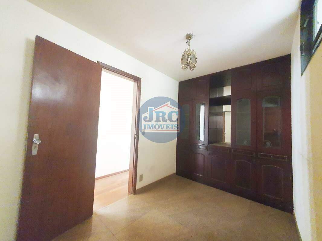 Apartamento à venda no Nova Suissa: 