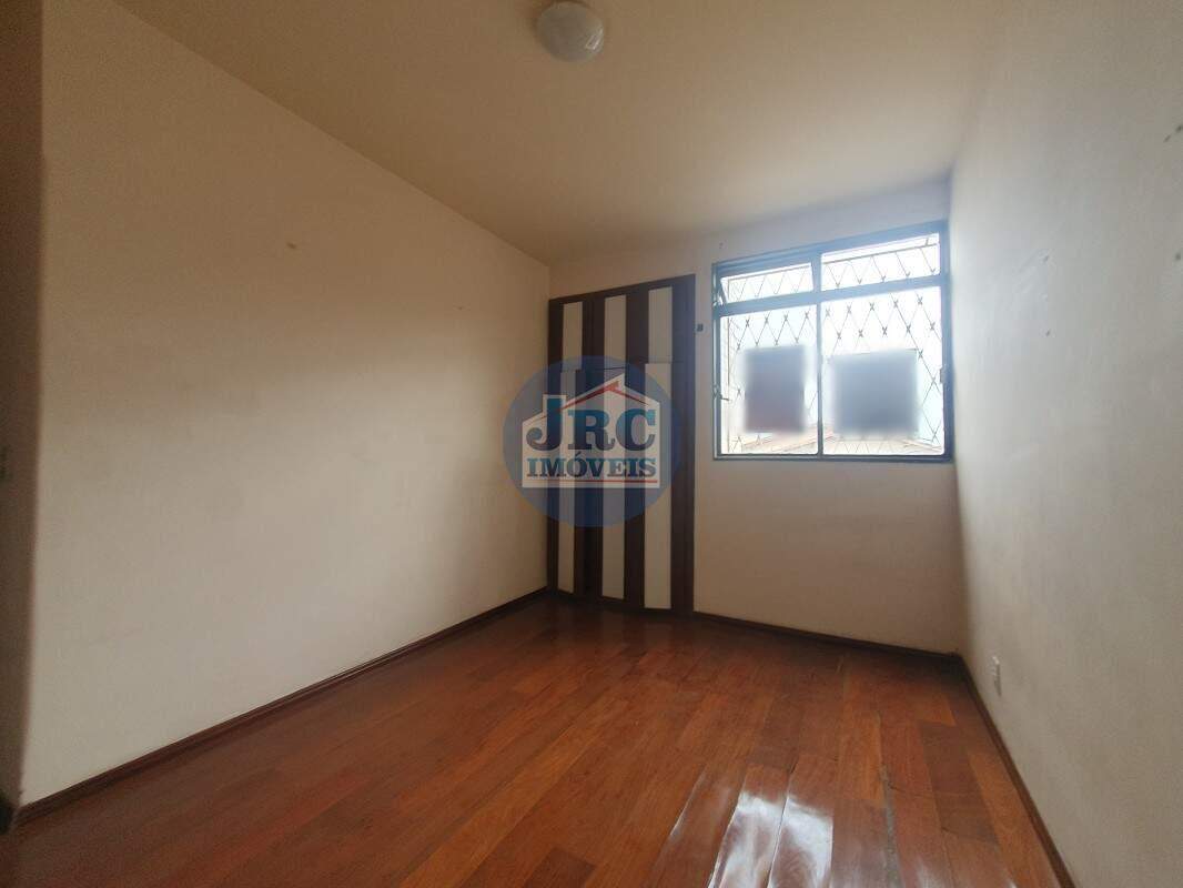 Apartamento à venda no Nova Suissa: 