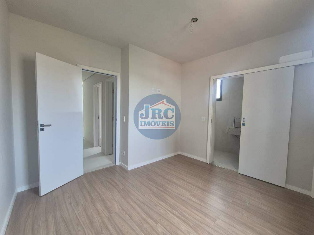 Apartamento à venda no Prado: 