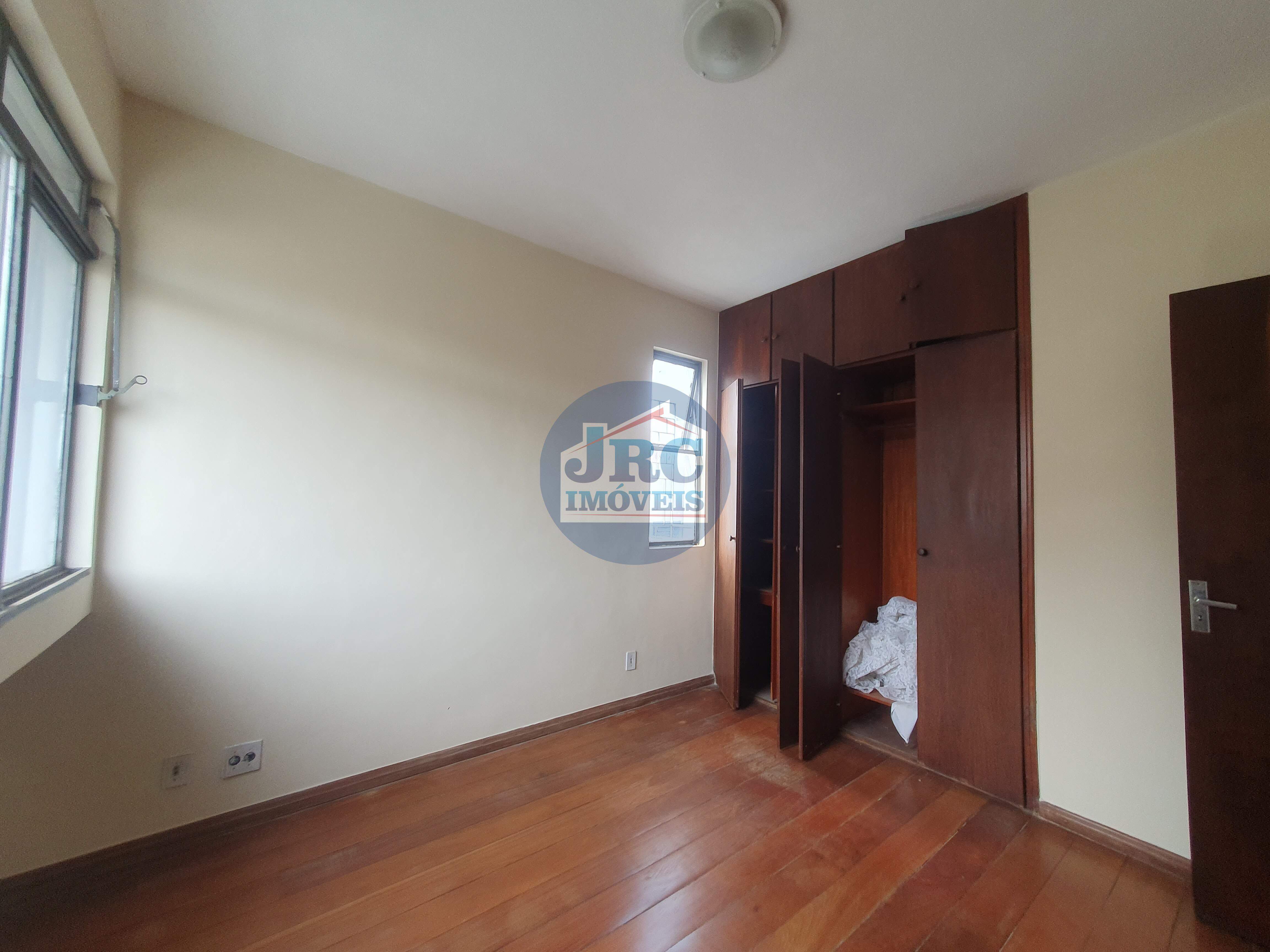 Apartamento à venda no Jardim América: 