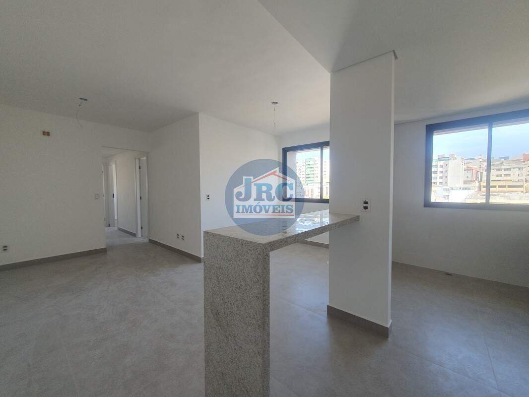 Apartamento à venda no Prado: 