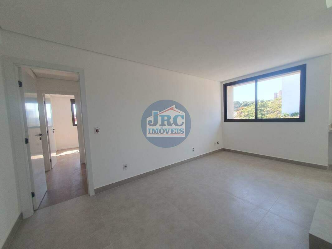 Apartamento à venda no Prado: 
