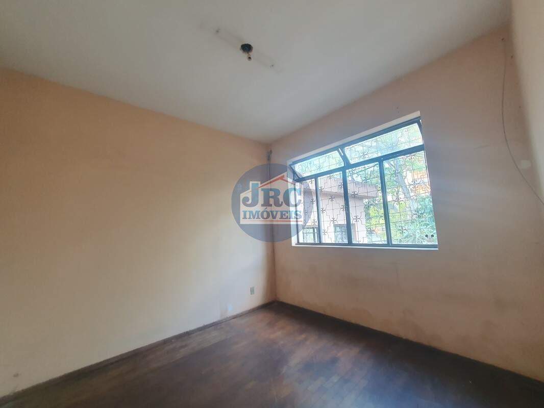 Casa à venda no Barro Preto: 