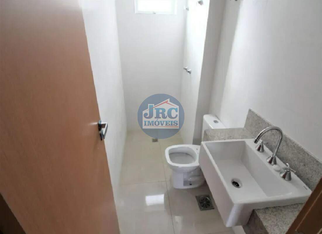 Apartamento à venda no Santa Terezinha: 