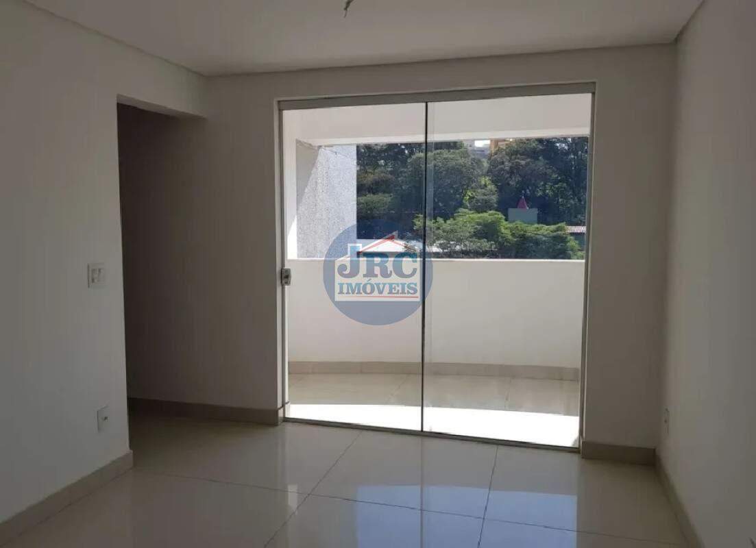 Apartamento à venda no Santa Terezinha: 