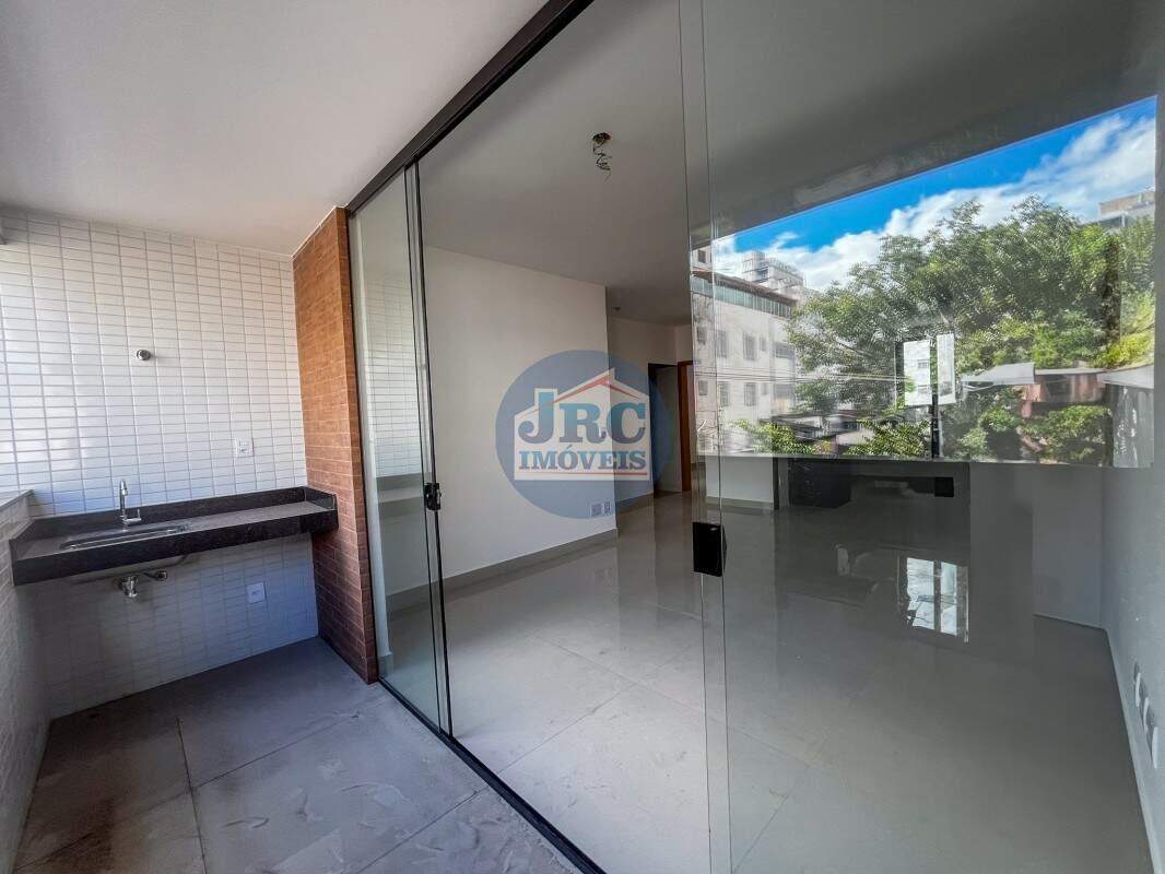 Apartamento à venda no Gutierrez: 