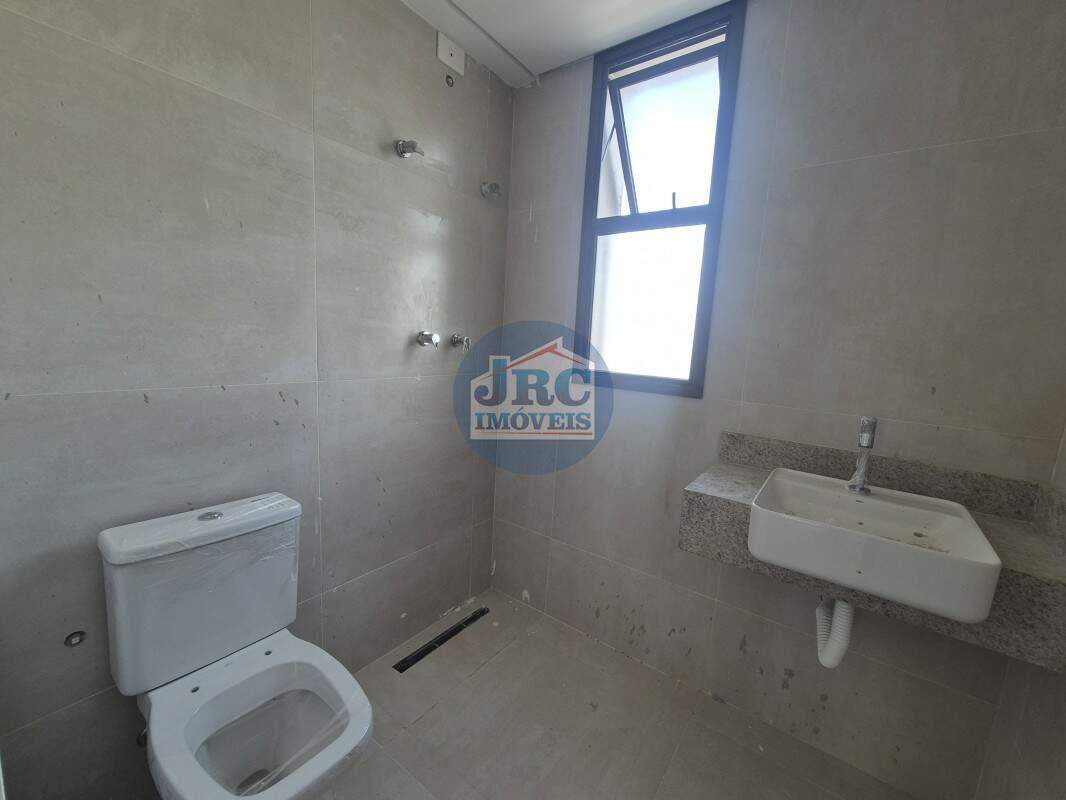 Apartamento à venda no Jardim América: 