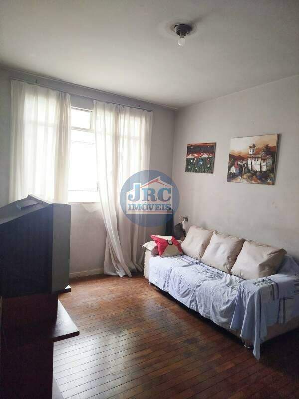 Apartamento à venda no Prado: 