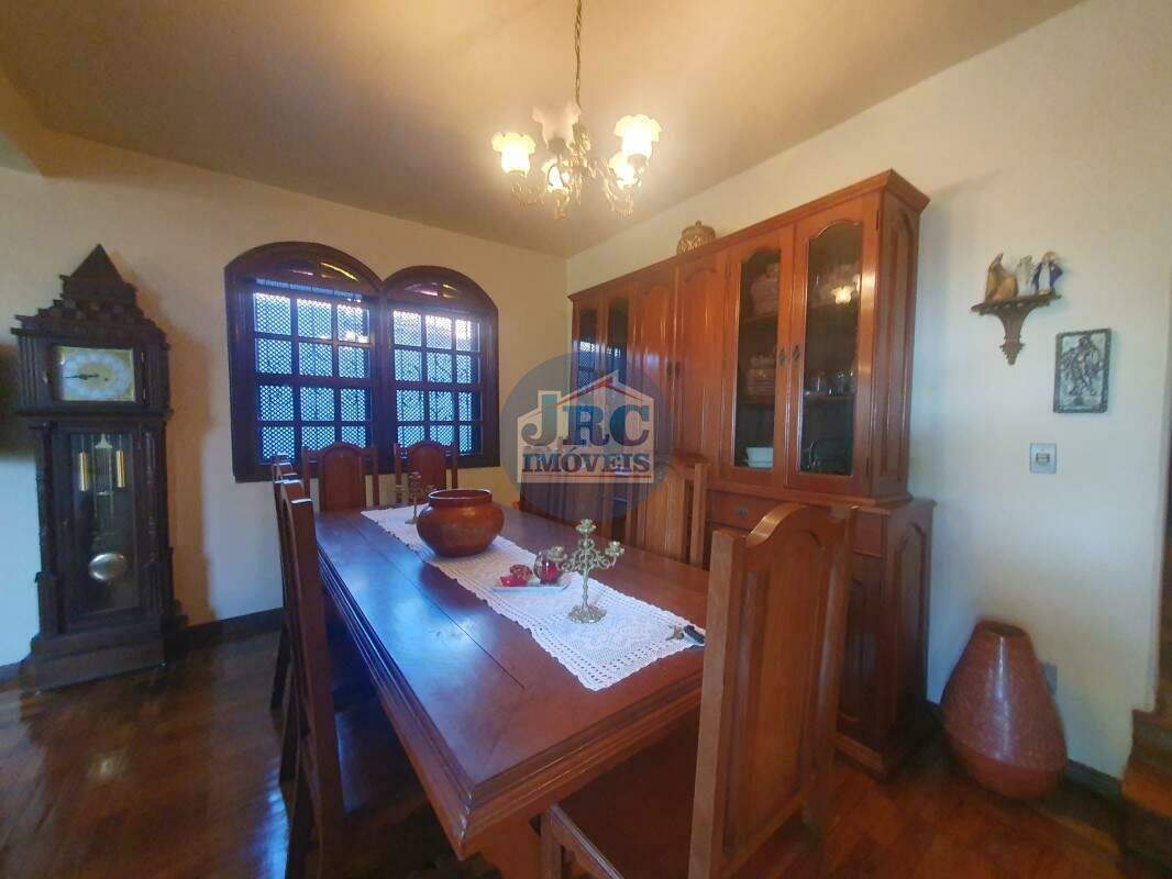 Casa à venda no Jardim América: 