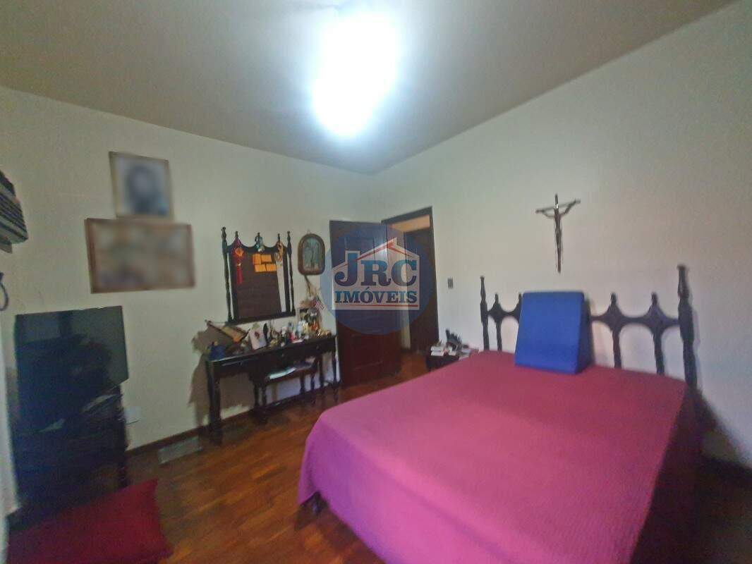 Casa à venda no Jardim América: 