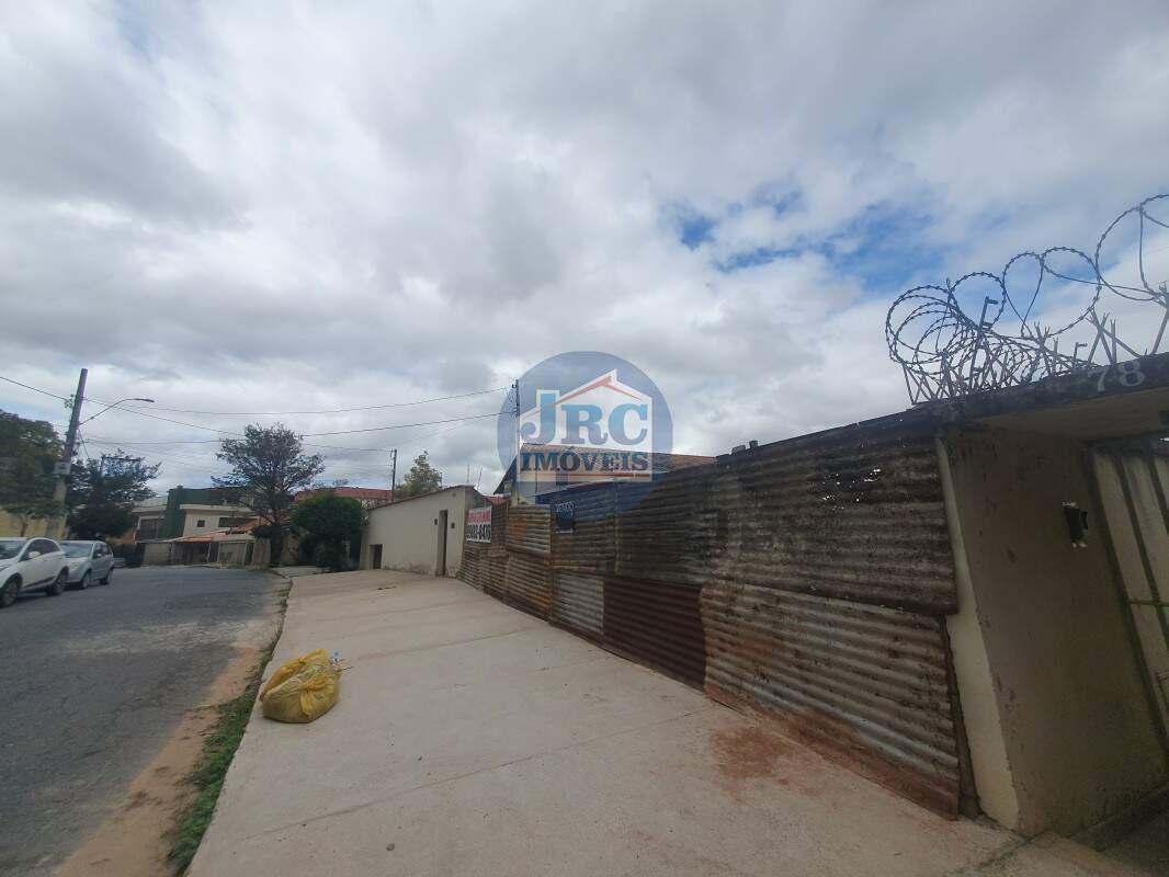 Lote / Terreno à venda no Salgado Filho: 