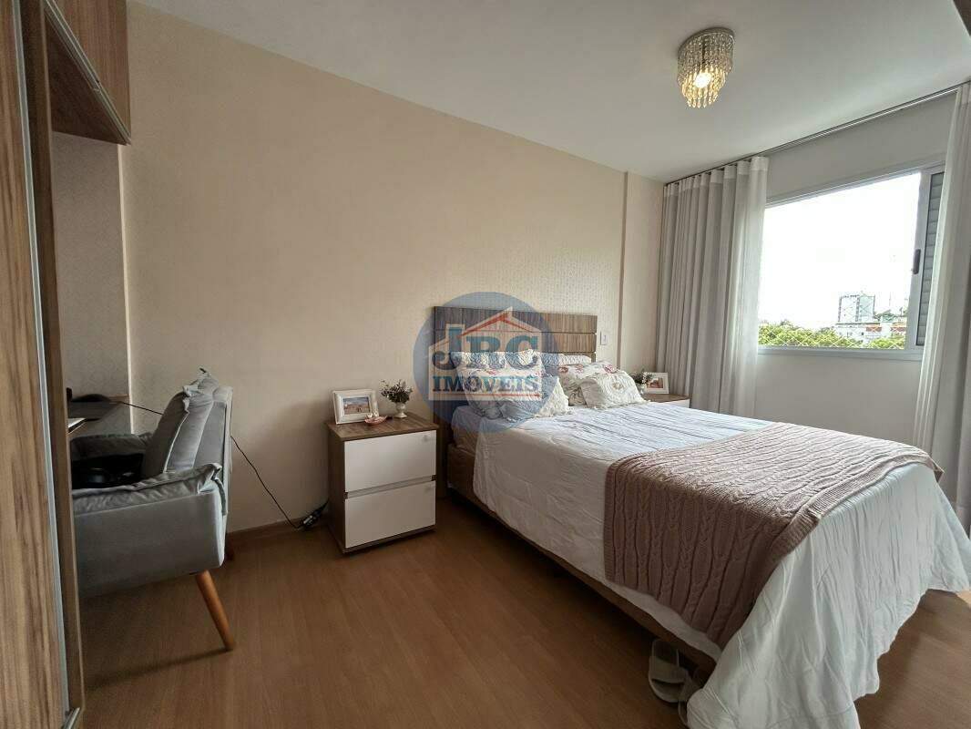 Apartamento à venda no Buritis: 