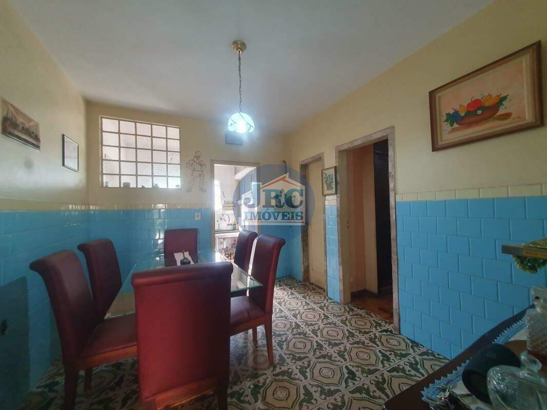 Casa à venda no Jardim América: 
