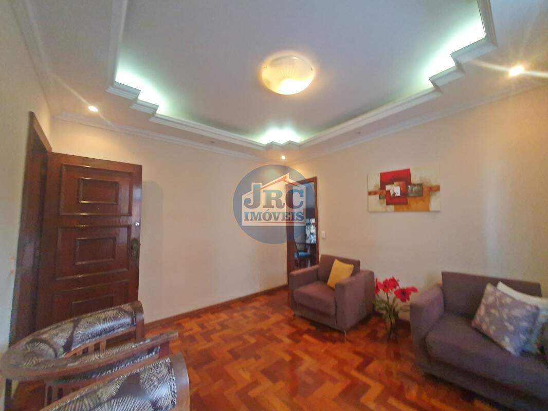Apartamento à venda no Prado: 