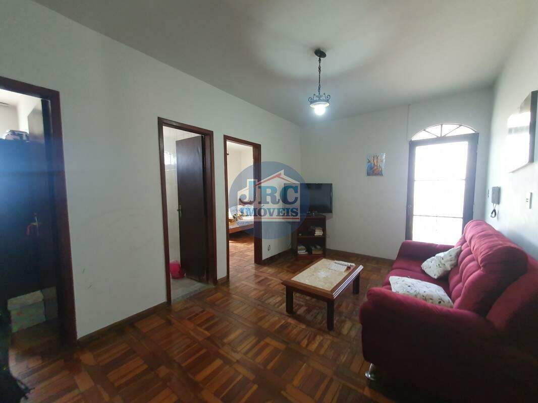 Casa à venda no Jardim América: 