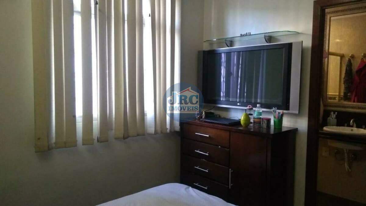 Apartamento à venda no Prado: 