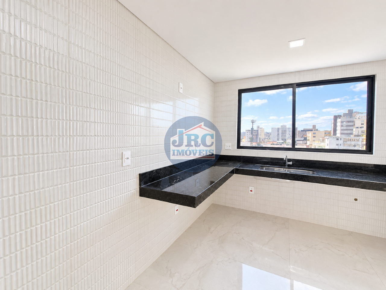 Apartamento à venda no Alto Barroca: 