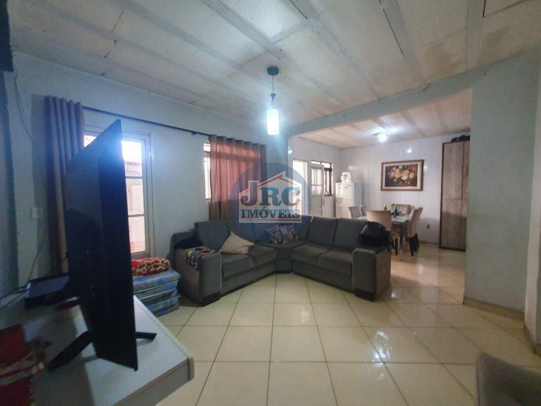 Casa à venda no Alto Barroca: 