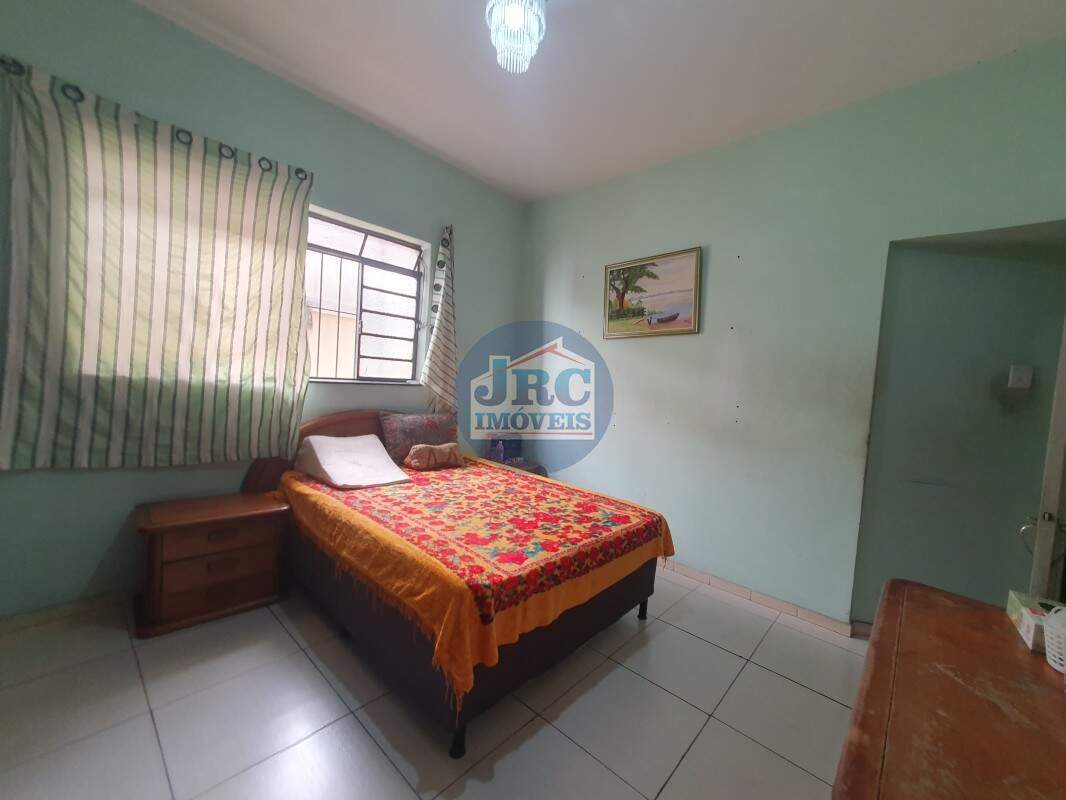 Casa à venda no Alto Barroca: 