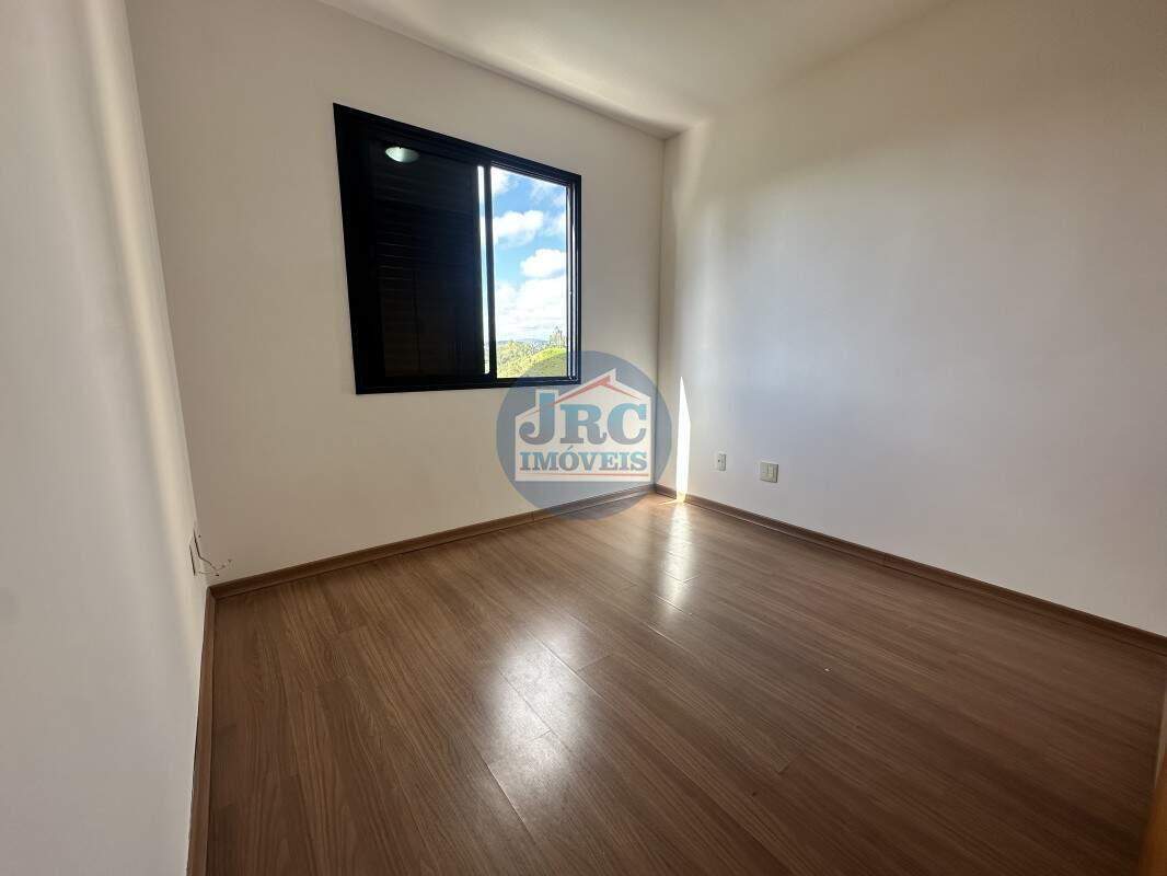 Apartamento à venda no Vale Do Sereno: 