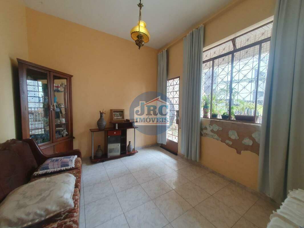 Casa à venda no Nova Suissa: 