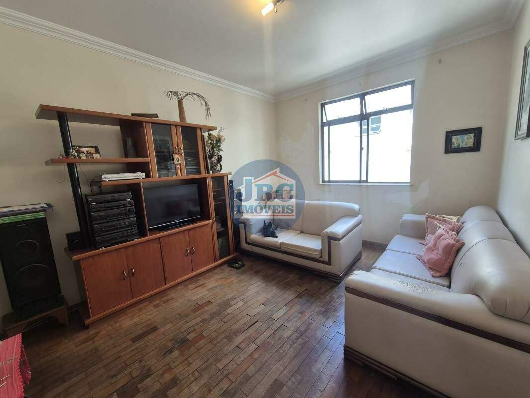 Apartamento à venda no Santa Lúcia: 