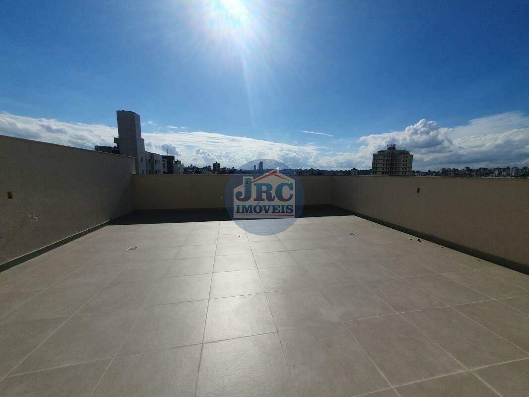Cobertura à venda no Prado: 