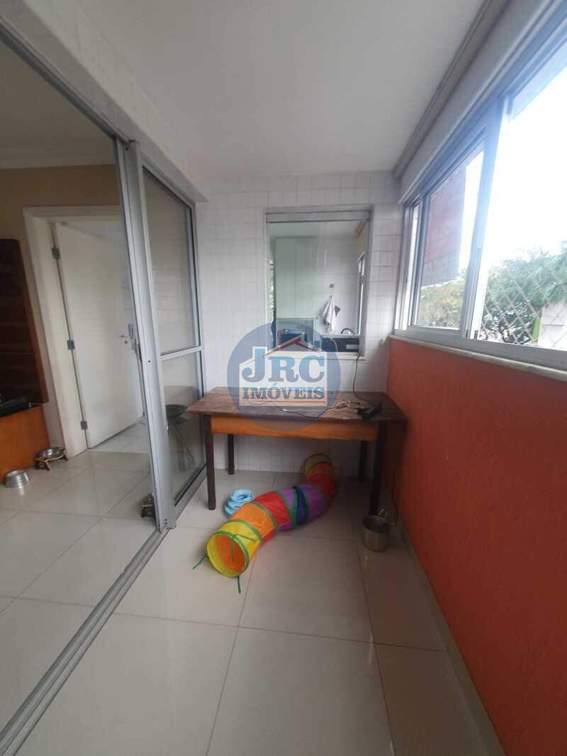 Apartamento à venda no Nova Suissa: 