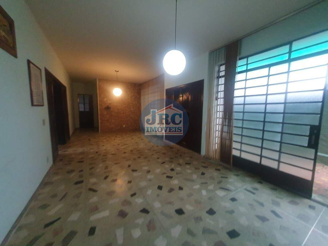 Casa à venda no Nova Suissa: 
