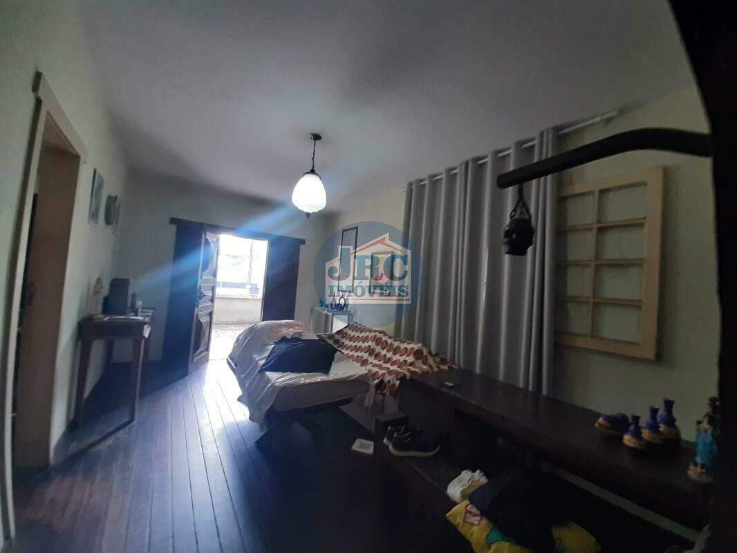 Casa à venda no Prado: 