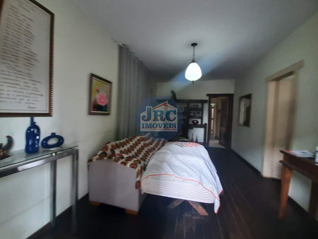 Casa à venda no Prado: 