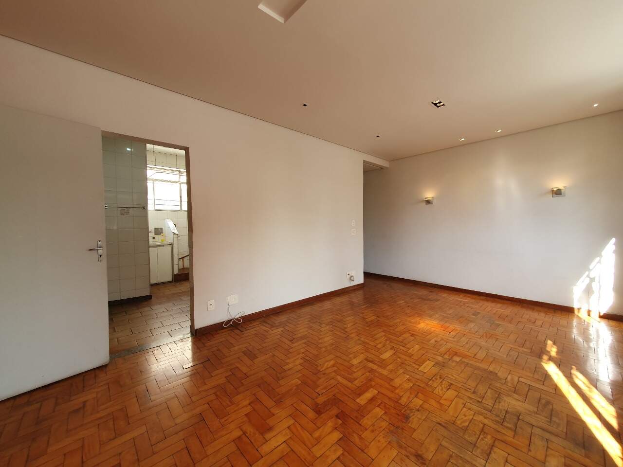 Apartamento à venda no Jardim América: 