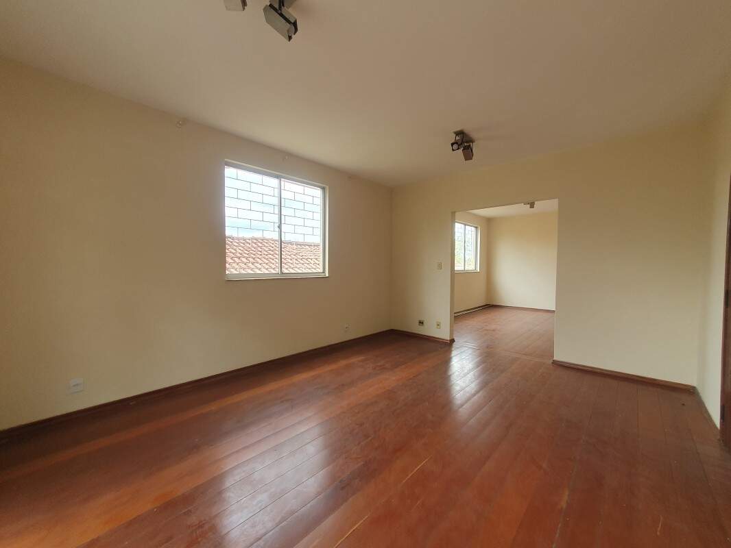 Apartamento à venda no Jardim América: 