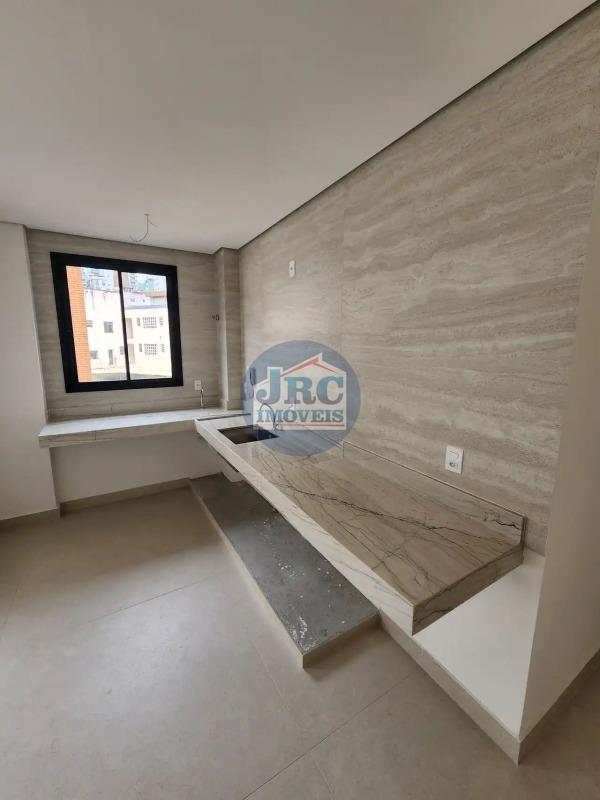 Apartamento à venda no Santo Antônio: 