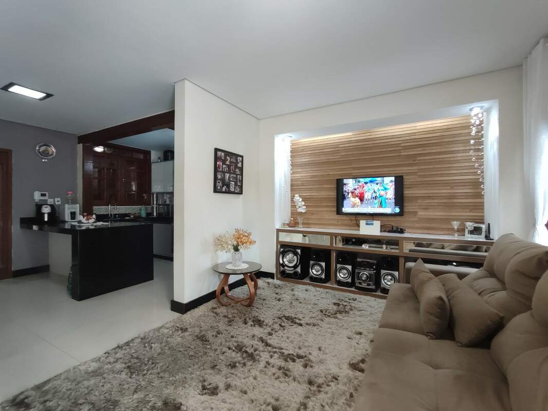 Casa à venda no Nova Cintra: 
