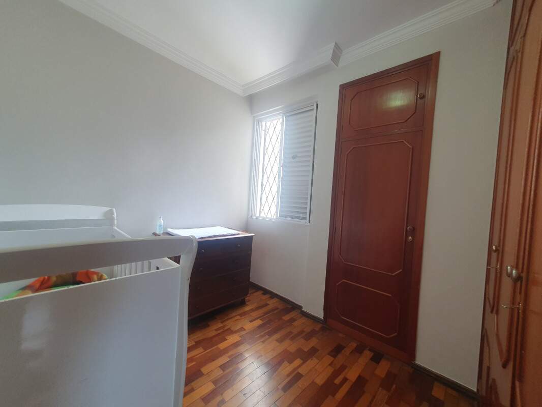 Apartamento à venda no Jardim América: 
