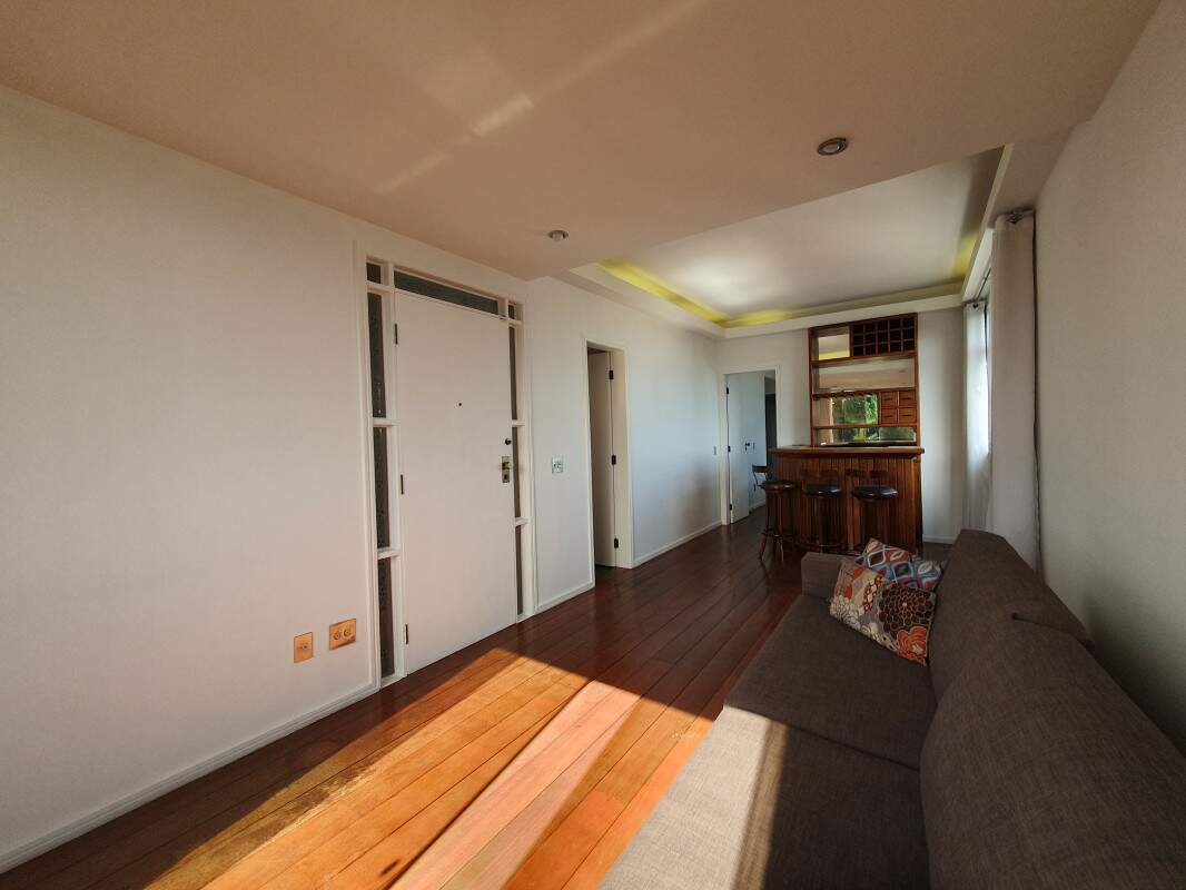 Apartamento à venda no Grajaú: 