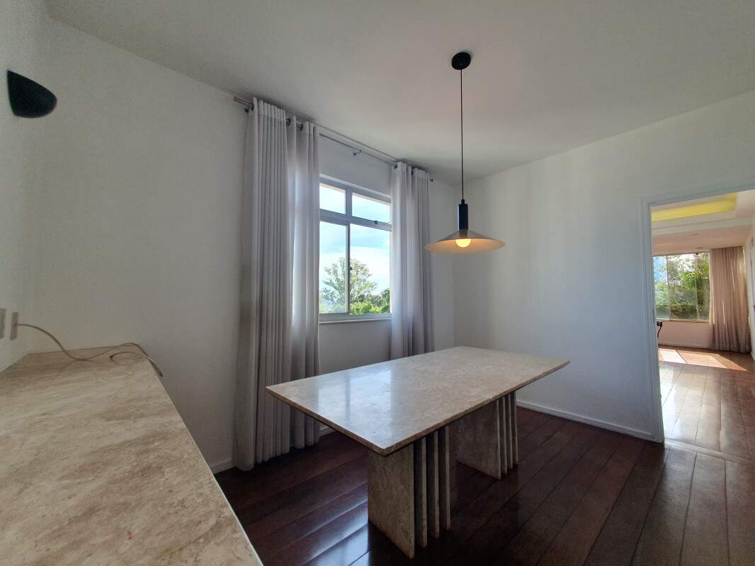 Apartamento à venda no Grajaú: 
