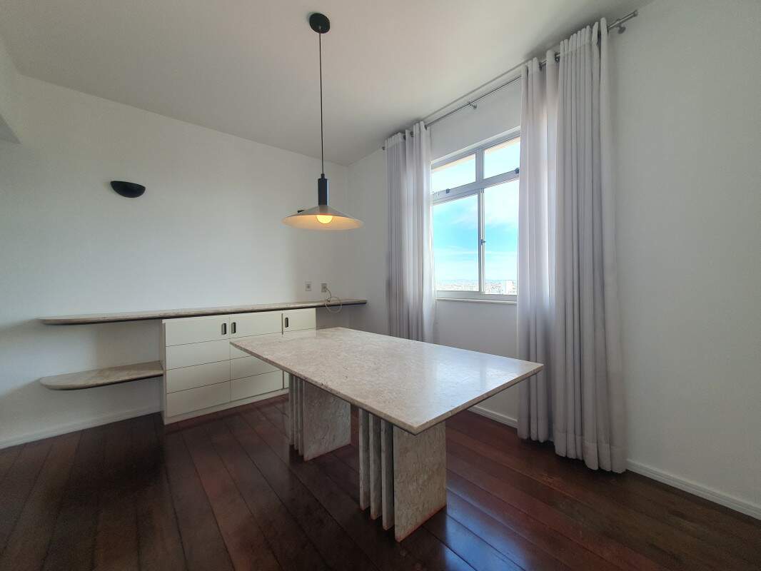 Apartamento à venda no Grajaú: 