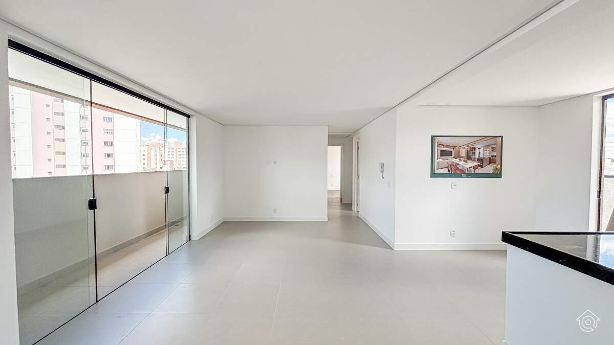 Apartamento à venda no Grajaú: 