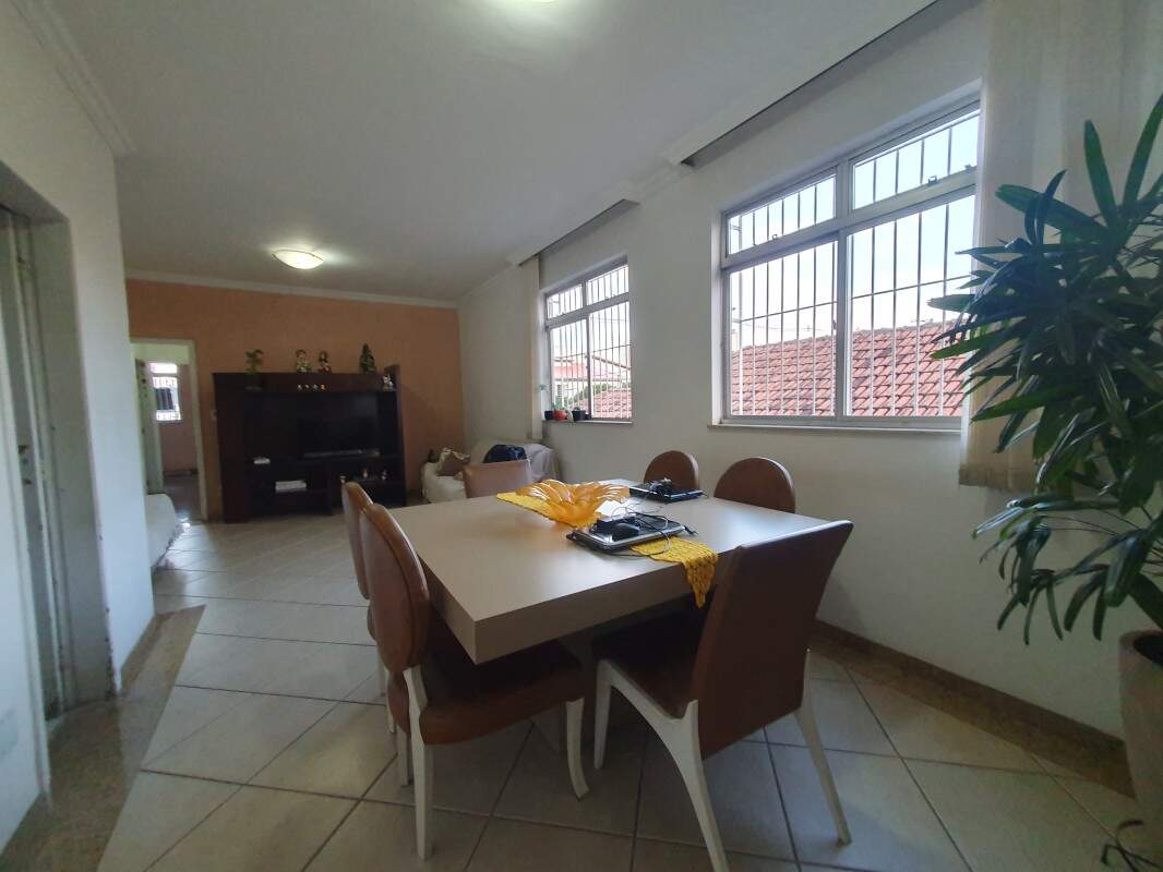 Apartamento à venda no Nova Suissa: 