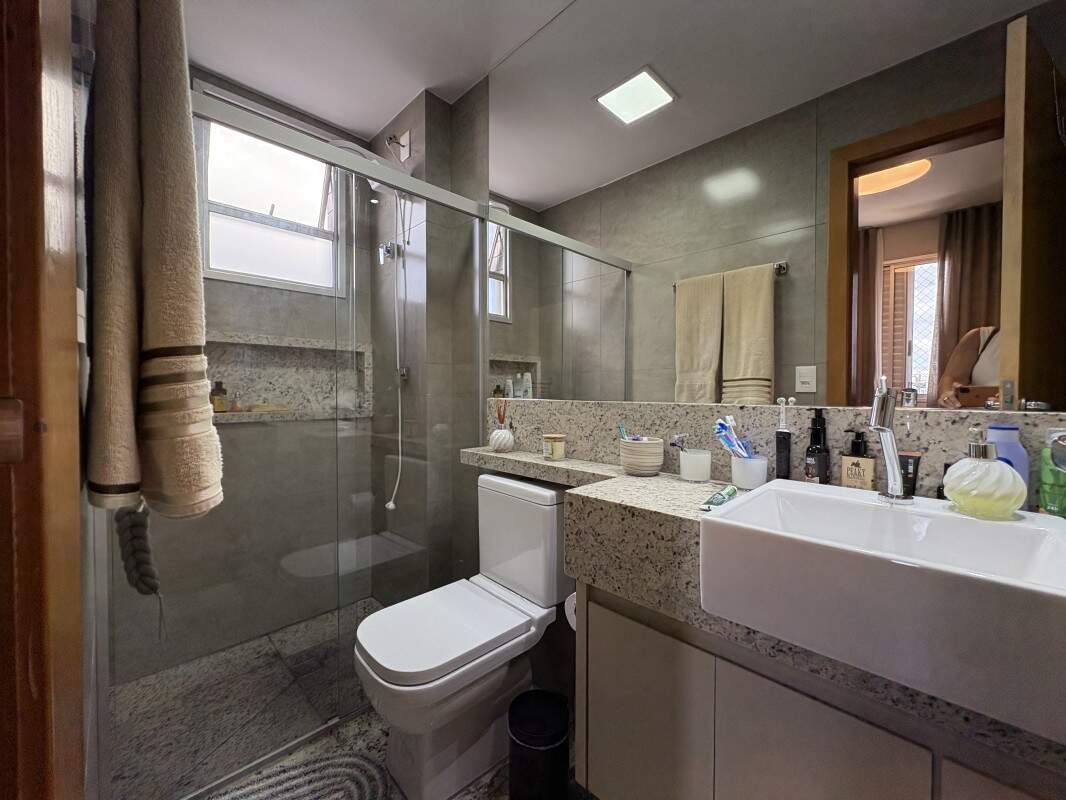 Apartamento à venda no Nova Suissa: 