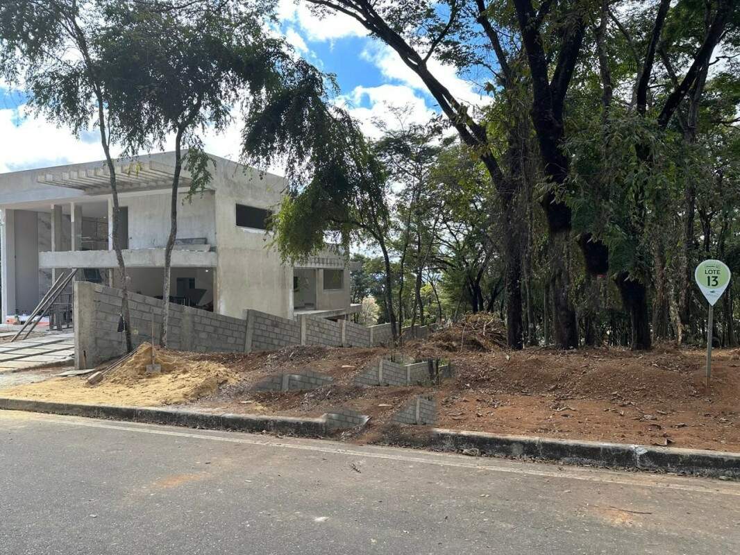 Lote / Terreno à venda no Floresta: 