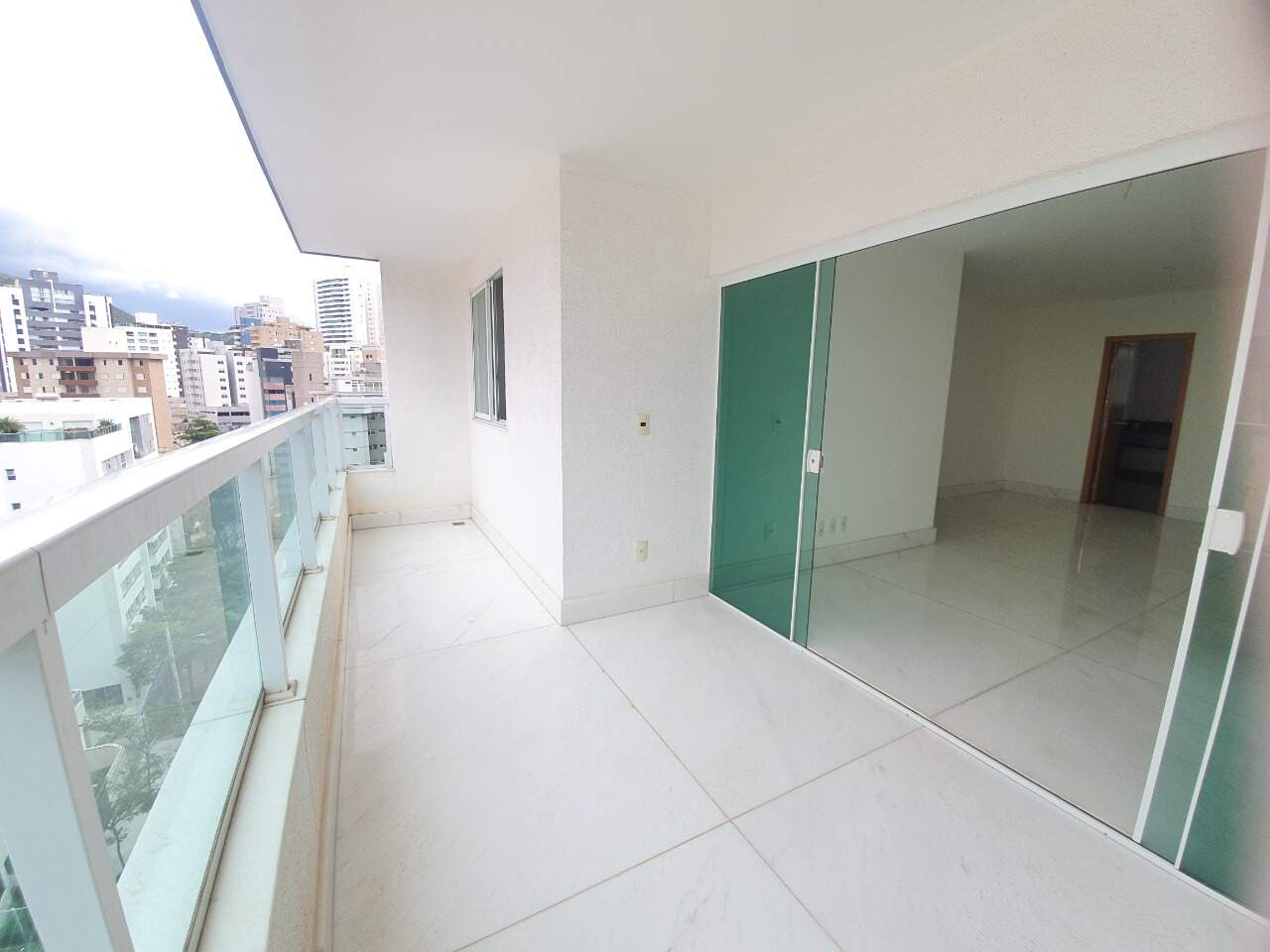 Apartamento à venda no Buritis: 