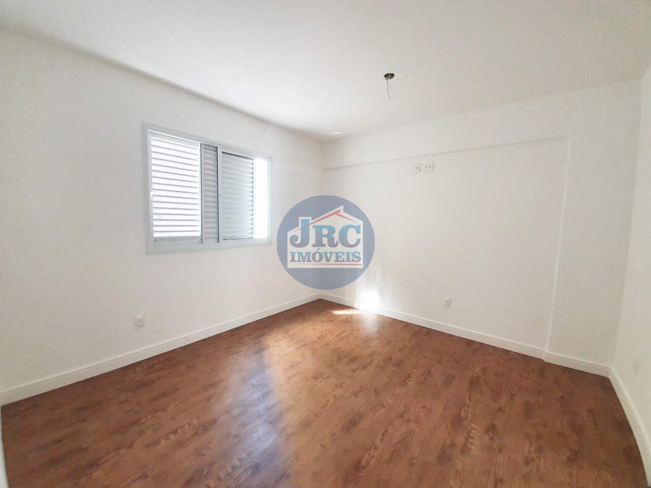Apartamento à venda no Nova Suissa: 